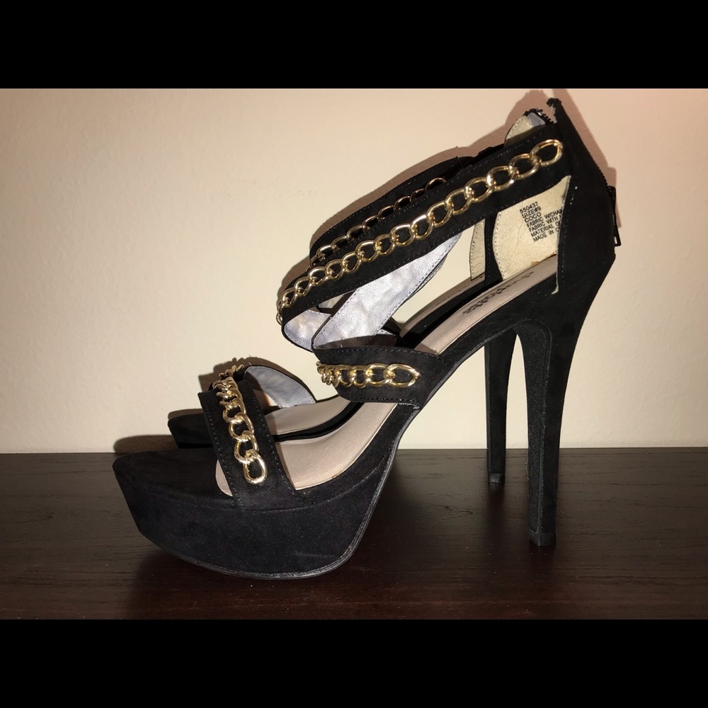 New Charlotte Russe black gold chain strappy heels